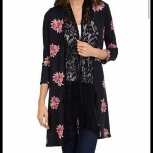 Lace floral cardigan new, no tag